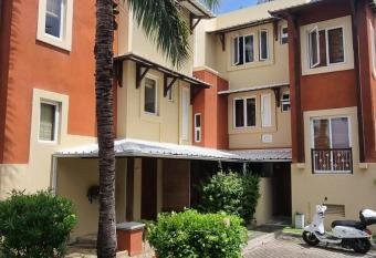 Jardin aux mille senteurs has Balcony rooms