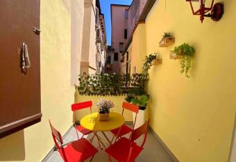 Ca    Donin - 5 min dalla spiaggia has Balcony rooms