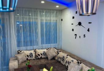 Centar Lux Apartman has Balcony rooms