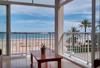 Santa Marta frente al mar has Balcony rooms