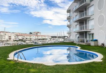 Apartamento Punta Prima has Balcony rooms