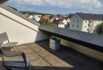Moderne Wohnung mit Balkon 5 Minuten von Basel has Balcony rooms