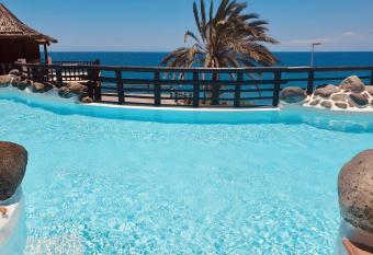 Romantic Altamar 10 has Balcony rooms