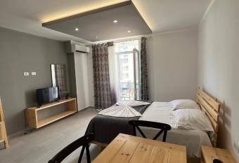 Ocean Pearl Apartment Shengjin has Balcony rooms