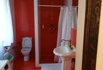 Lesnoy holiday home has rooms with a private hot tub