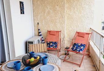 Le cers, spacieux appartement Narbonne plage has Balcony rooms