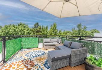 Bougainvillea DC Roof Deck allows 18 year olds to book a room