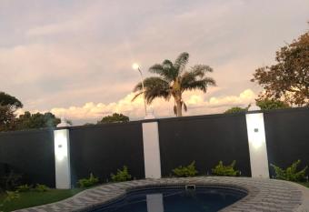 The Jade-Inn has Balcony rooms