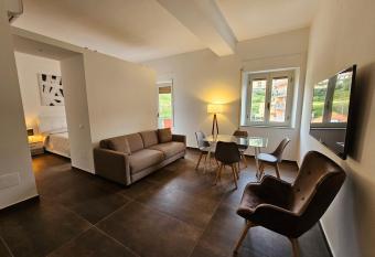 Residenza Atena has Balcony rooms