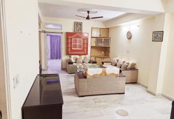 Chandel s Tranquil Terrace has Balcony rooms