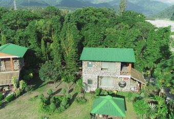 Kabeela Tashree Resort has Balcony rooms
