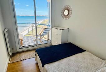 Appartement Cosy Chambre Vue sur Mer has Balcony rooms