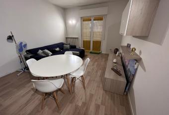 Smart Holiday has Balcony rooms