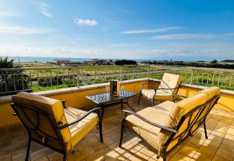 Apartment Horizon N  6 has Balcony rooms