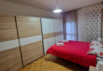 Crescini Rooms has Balcony rooms