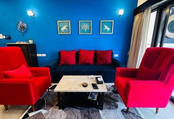 A Luxury 1bhk couple s paradise allows 18 year olds to book a room