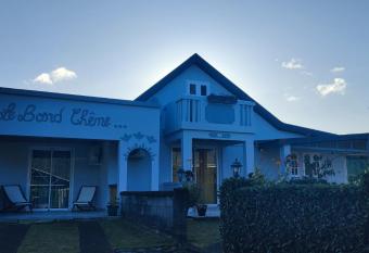 Le Bord Ch  ne has Balcony rooms