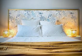 Sweet C  moi Retreat au calme, proche gare, Netflix allows 18 year olds to book a room