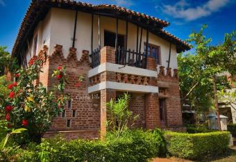 Country Villa with Modern Amenities Santiniketan has Balcony rooms