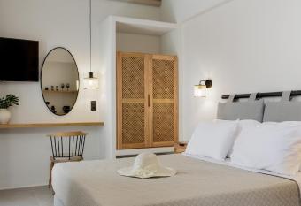 Aesthete Suites has Balcony rooms