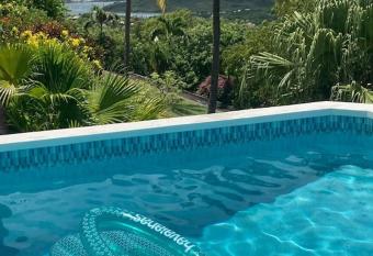 Villa Ocean Blu has Balcony rooms