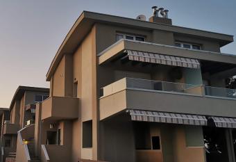 Tahtidis 2 has Balcony rooms