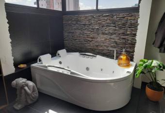Gorgeous Penthouse Apartment in Medellin has rooms with a private hot tub