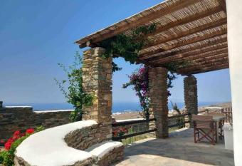 Elaia Tinos has Balcony rooms