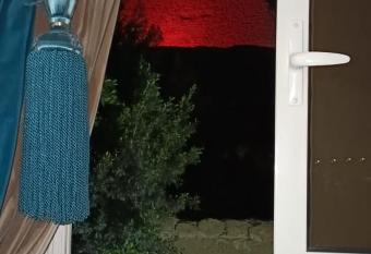 Oriental pyramids in has Smoking/Balcony rooms