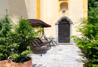 Palazzo Branca - Unique experience has Balcony rooms