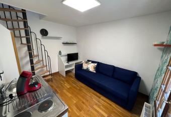 My casa 2 allows 18 year olds to book a room