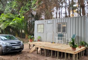 Caba  as reserva Las Palmeras allows 18 year olds to book a room