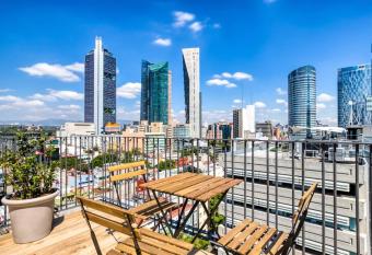 Mr. W Amazing Studio Apartment Balcony Gym forma reforma 707 has Balcony rooms