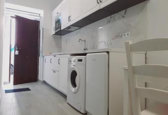 Apartamentos Santa Clara allows 18 year olds to book a room