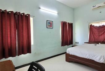 OYO Flagship Heavens Residency allows 18 year olds to book a room