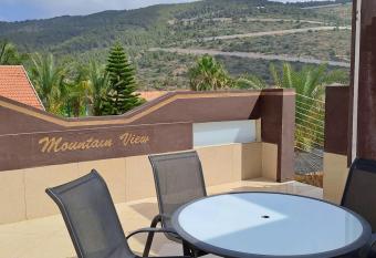 Mountain, Forest and Sea has Balcony rooms
