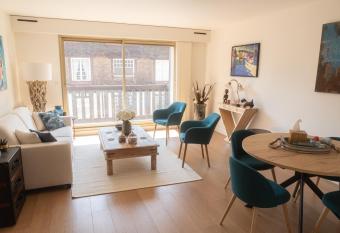 CASTEL SAINT CLAIR allows 18 year olds to book a room