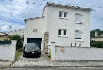Maison Limouxine has Balcony rooms