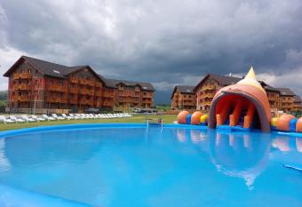 Tatra Resort Apartm  n has Balcony rooms