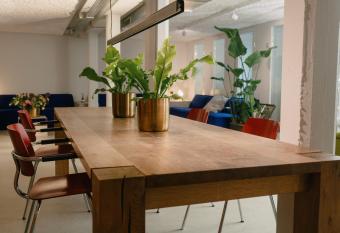 Hostel Het Archief has Balcony rooms