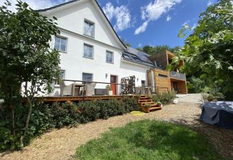 G  stehaus W  pping 2 has Balcony rooms