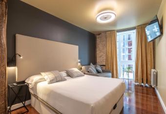 Victorooms has Balcony rooms