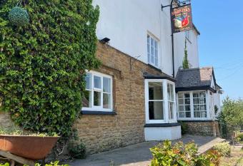 The Maltsters Country Inn allows 18 year olds to book a room