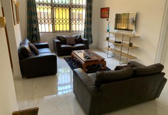 Accra Service Villas- 3 has Balcony rooms