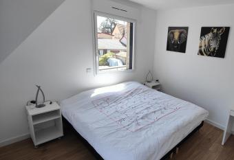 Appartement 48m  , Strasbourg centre    15 min en train has Balcony rooms