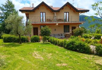 Agriturismo il Tuccanese di Russo Gerardo has Balcony rooms
