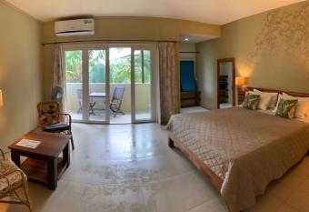 Beautique Studios Lot 78 allows 18 year olds to book a room