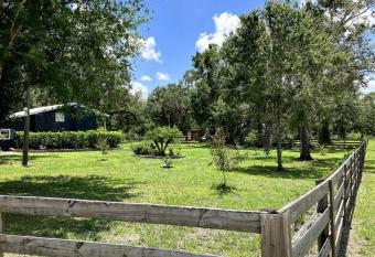 Private 3BR/3BA Cottage surrounded by farms & tranquility for a perfect getaway has Balcony rooms