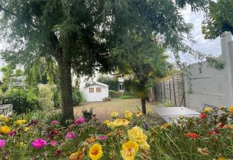 Jolie maison quartier Vesone has Balcony rooms