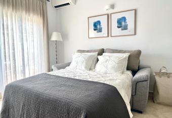 Benavista Paradise allows 18 year olds to book a room